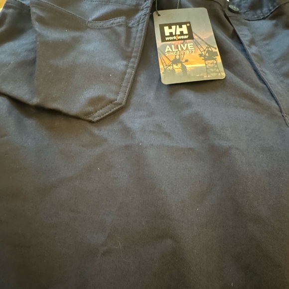 The Helly Hansen Manchester work pants - Picture 5 of 5